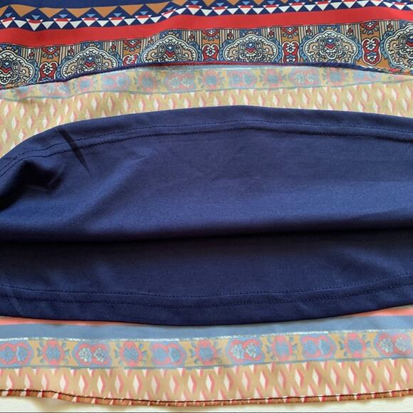 Coco & Carmen Top Blouse Siren Vibrant Print Short Sleeve Cold Shoulder L/XL NEW - Picture 11 of 13